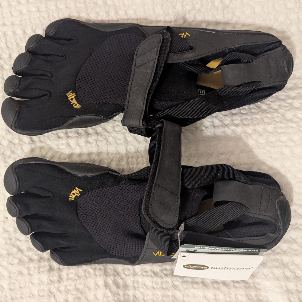 Vibram Black FiveFingers Shoes